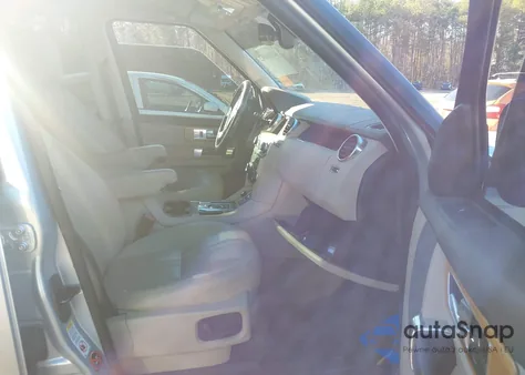 2015 Land Rover Lr4 z USA, uszkodzony, nr VIN SALAG2V64FA747170